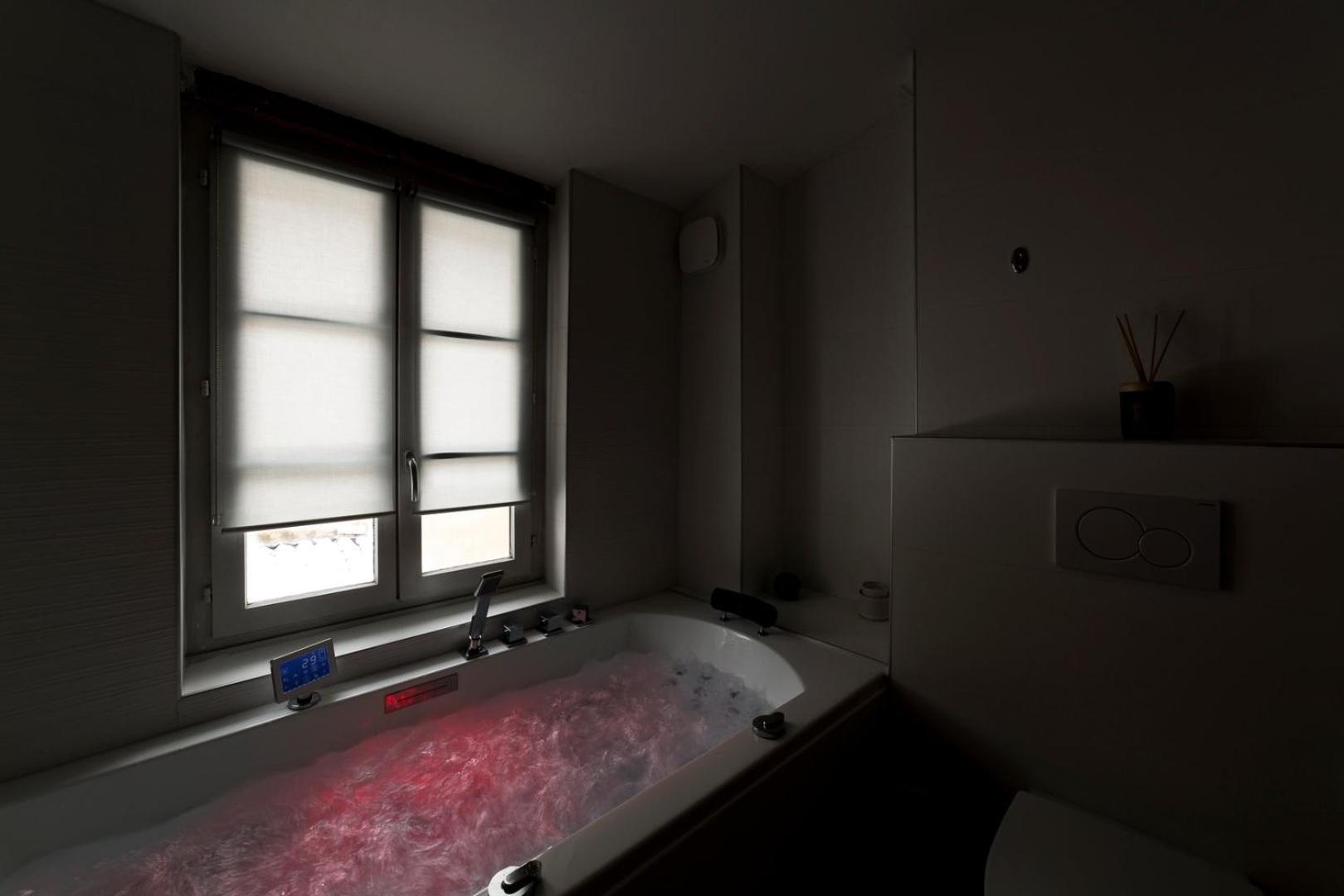 Sky'Room - Jacuzzi & Vue - Vieux Лион Экстерьер фото
